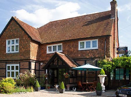 Vulcan Lodge Guest House Horley Exteriér fotografie